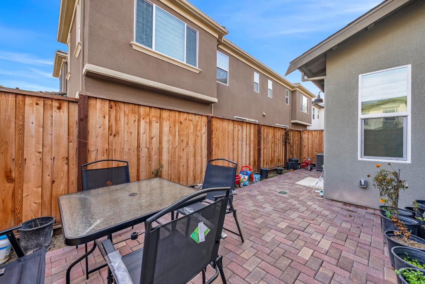 Detail Gallery Image 39 of 41 For 122 W Riverside Pl, Tracy,  CA 95391 - 3 Beds | 2/1 Baths