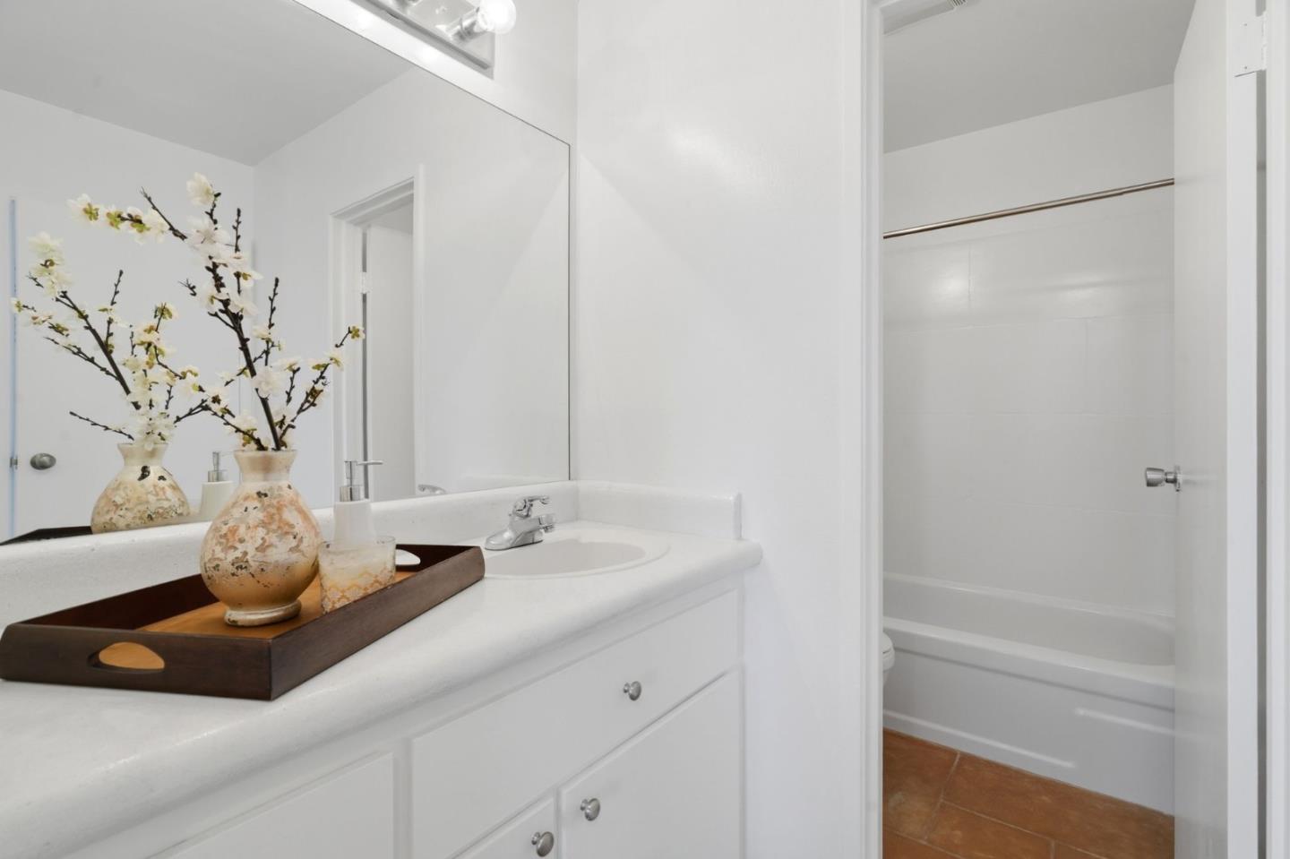 Detail Gallery Image 22 of 27 For 95 Red Rock Way 203m,  San Francisco,  CA 94131 - 0 Beds | 1 Baths