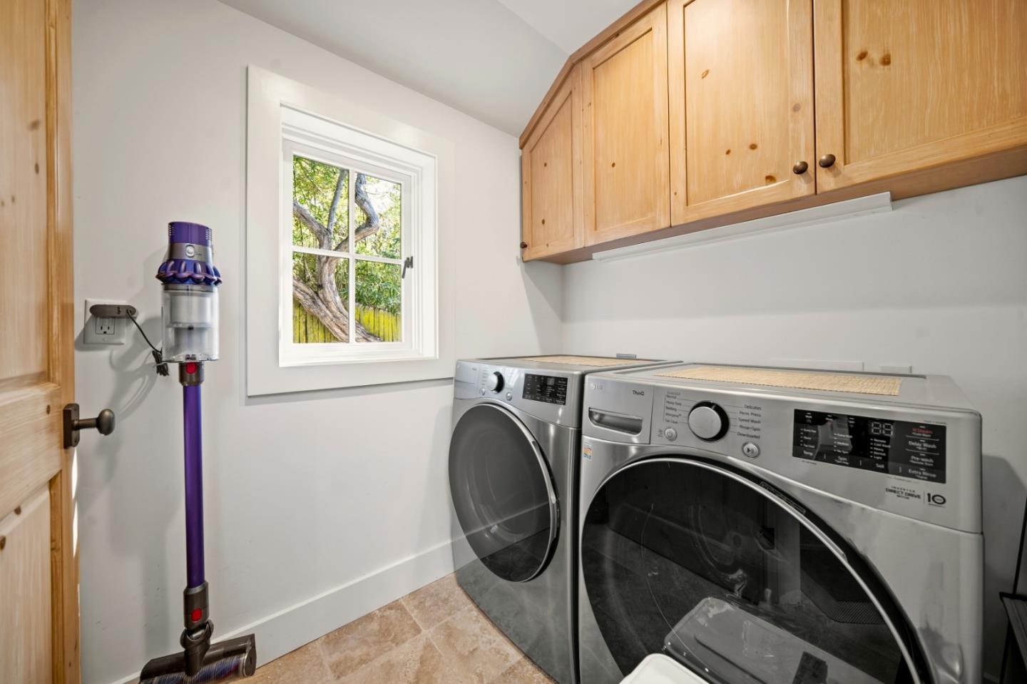 Detail Gallery Image 25 of 35 For 0 Monte Verde 4ne 4th St., Carmel,  CA 93921 - 3 Beds | 2 Baths