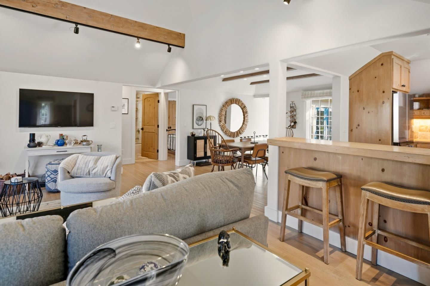 Detail Gallery Image 8 of 35 For 0 Monte Verde 4ne 4th St., Carmel,  CA 93921 - 3 Beds | 2 Baths