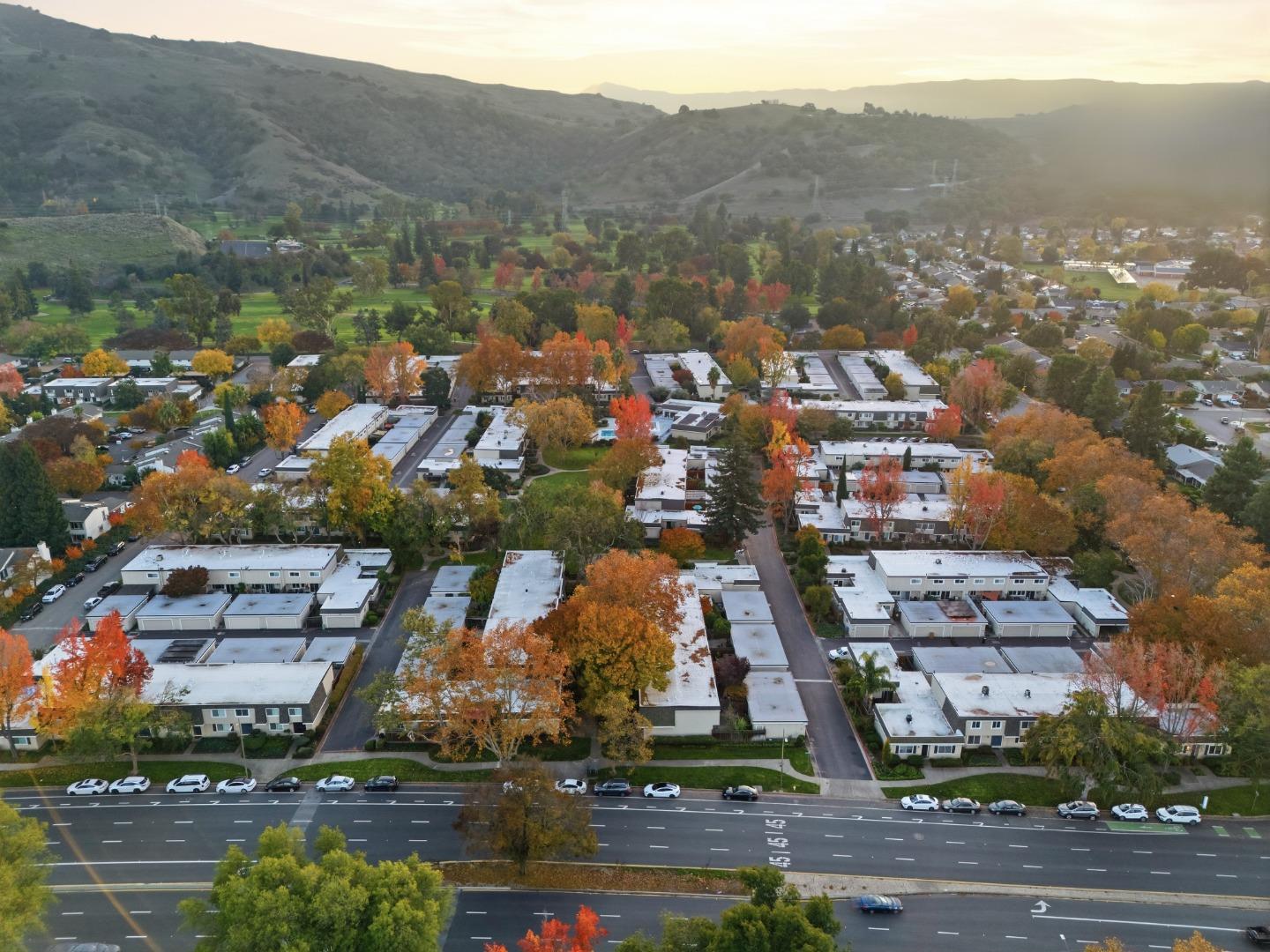 Detail Gallery Image 33 of 39 For 7066 Cypress Point Ct, San Jose,  CA 95139 - 3 Beds | 2/1 Baths