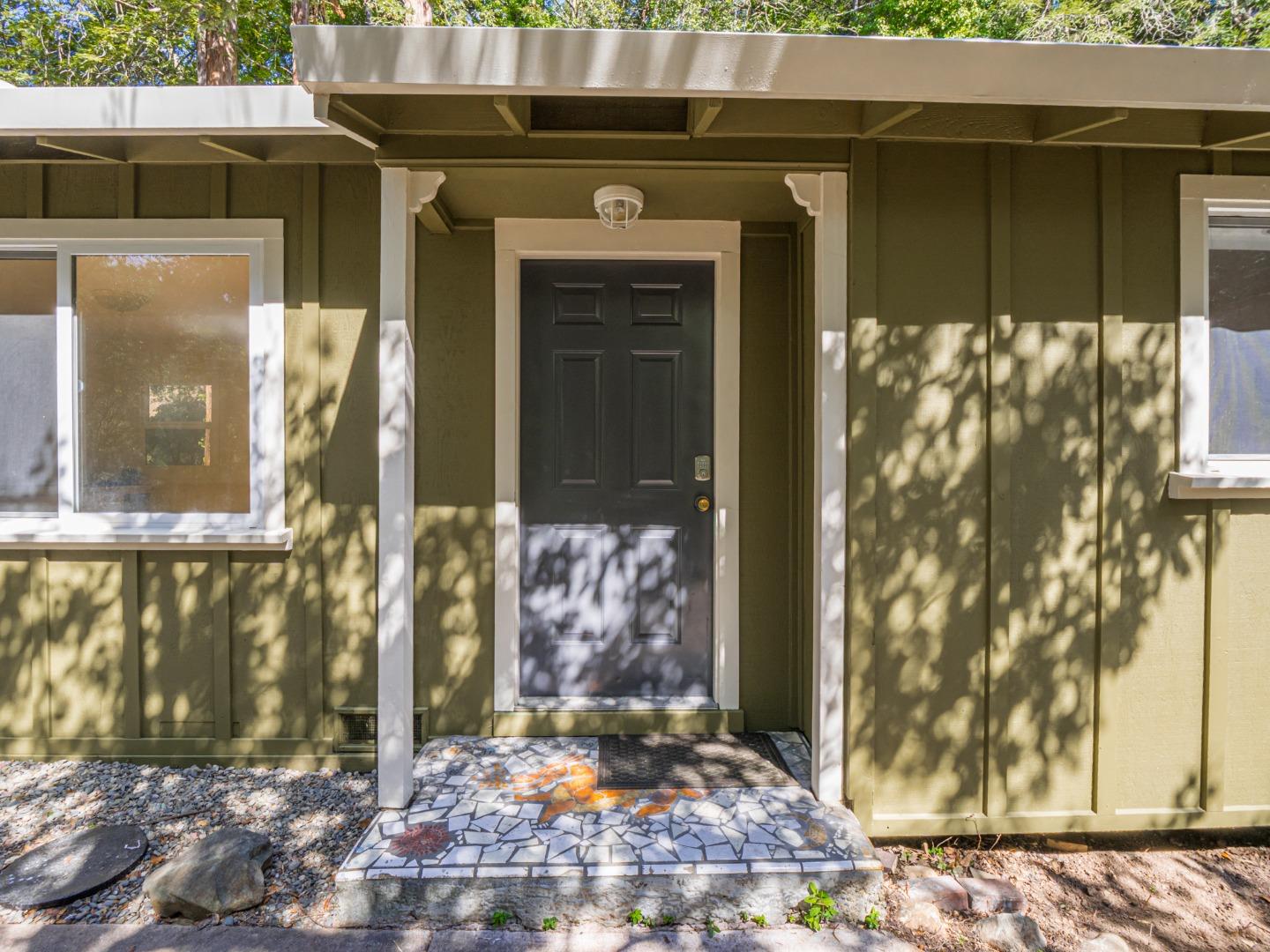 Detail Gallery Image 3 of 31 For 91 Buzzard Lagoon Rd, Corralitos,  CA 95076 - 2 Beds | 1 Baths