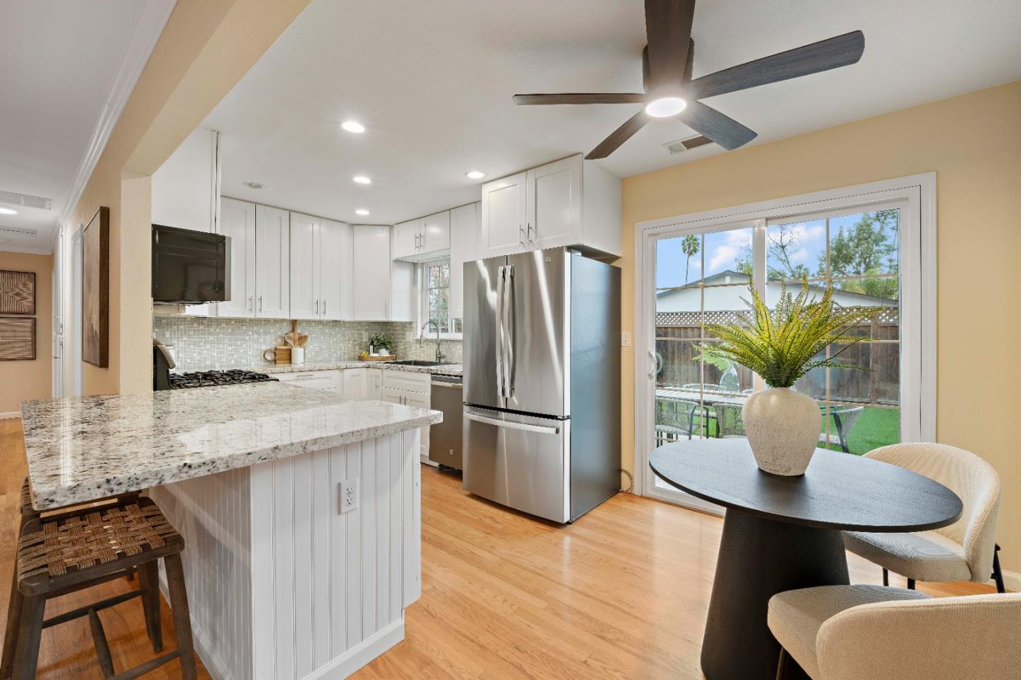 Detail Gallery Image 12 of 40 For 963 Connie Dr, Campbell,  CA 95008 - 3 Beds | 2 Baths