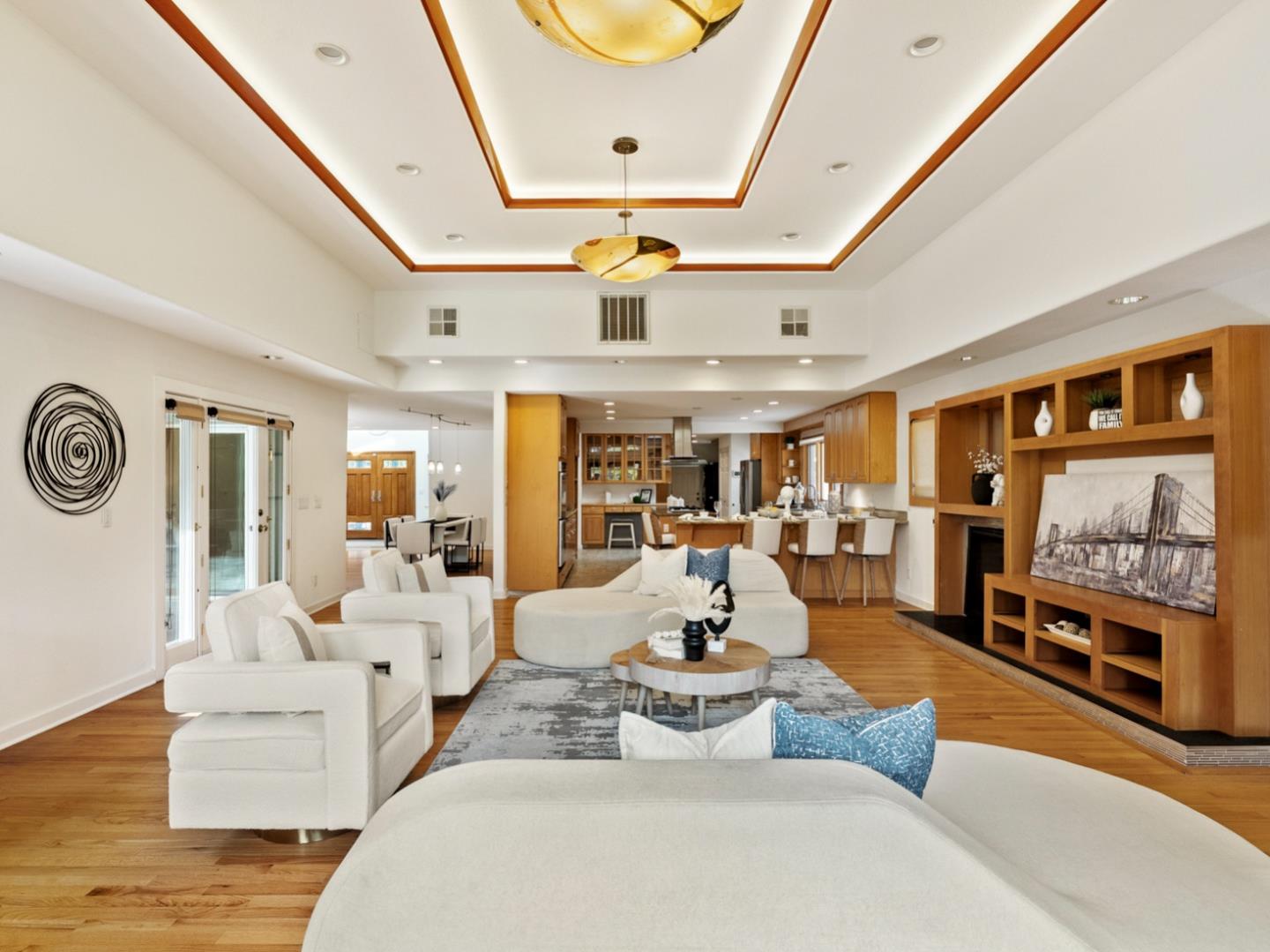 Detail Gallery Image 11 of 74 For 1941 Deodara Dr, Los Altos,  CA 94024 - 5 Beds | 4 Baths