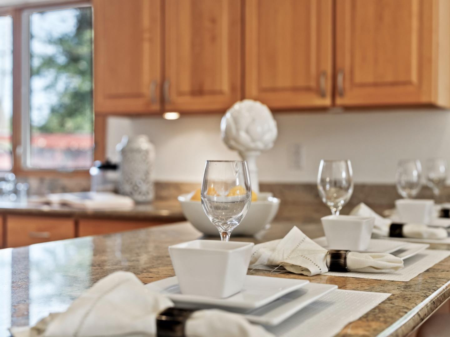 Detail Gallery Image 22 of 74 For 1941 Deodara Dr, Los Altos,  CA 94024 - 5 Beds | 4 Baths