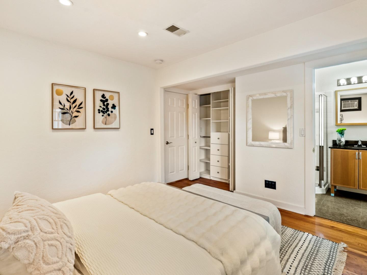 Detail Gallery Image 33 of 74 For 1941 Deodara Dr, Los Altos,  CA 94024 - 5 Beds | 4 Baths