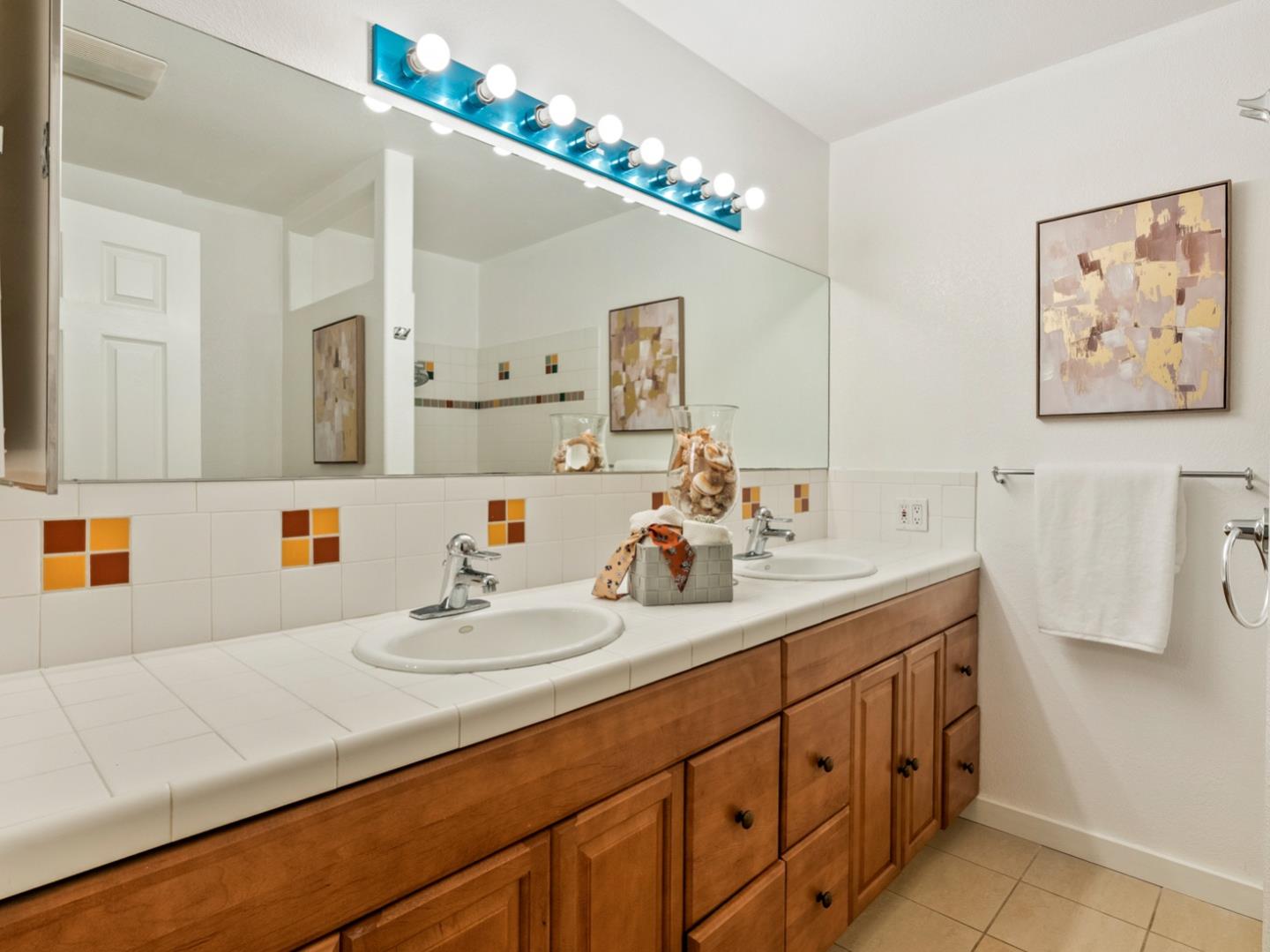 Detail Gallery Image 43 of 74 For 1941 Deodara Dr, Los Altos,  CA 94024 - 5 Beds | 4 Baths