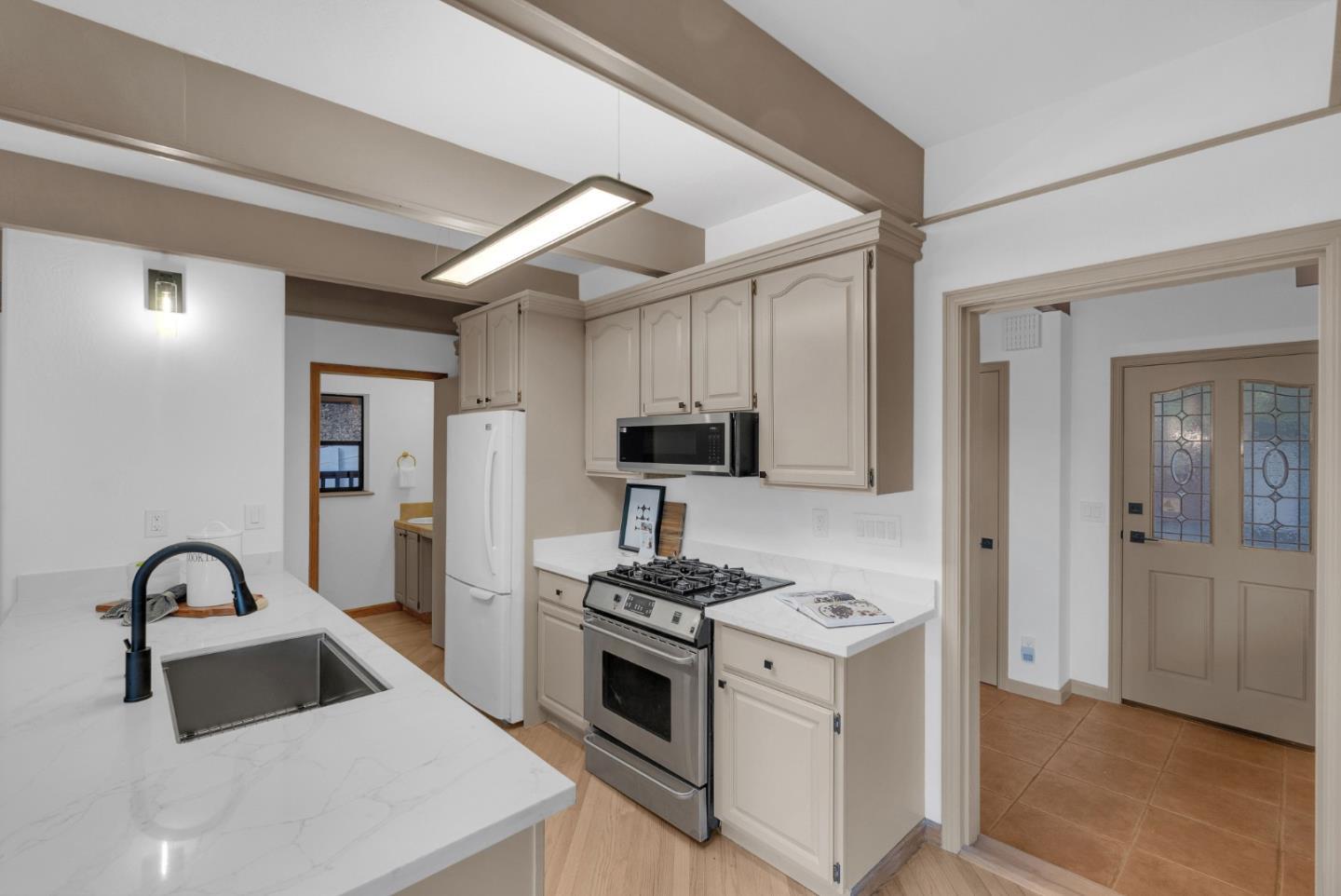 Detail Gallery Image 23 of 47 For 10348 West Dr, Felton,  CA 95018 - 2 Beds | 1/1 Baths