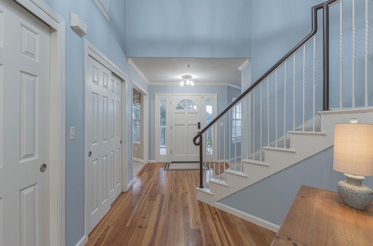 Detail Gallery Image 11 of 65 For 17705 Pond Derosa Ln, Salinas,  CA 93907 - 4 Beds | 3 Baths