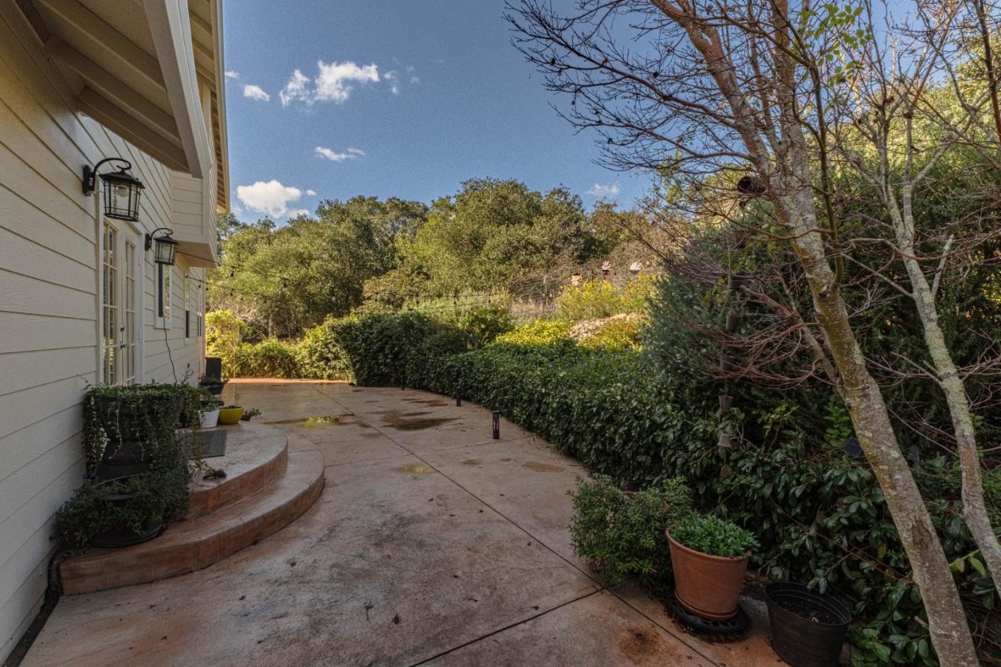 Detail Gallery Image 25 of 65 For 17705 Pond Derosa Ln, Salinas,  CA 93907 - 4 Beds | 3 Baths