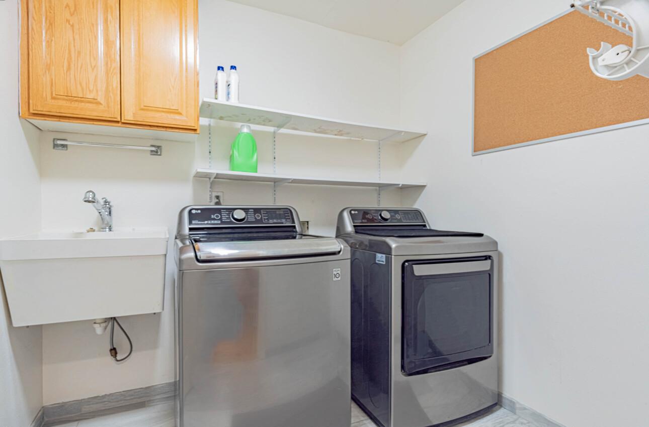 Detail Gallery Image 29 of 65 For 17705 Pond Derosa Ln, Salinas,  CA 93907 - 4 Beds | 3 Baths