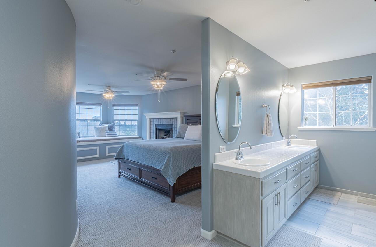 Detail Gallery Image 37 of 65 For 17705 Pond Derosa Ln, Salinas,  CA 93907 - 4 Beds | 3 Baths