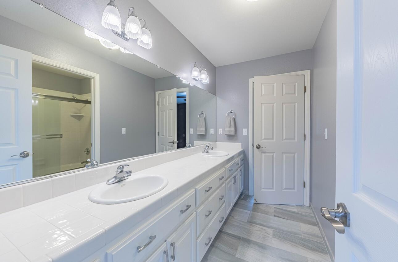 Detail Gallery Image 51 of 65 For 17705 Pond Derosa Ln, Salinas,  CA 93907 - 4 Beds | 3 Baths