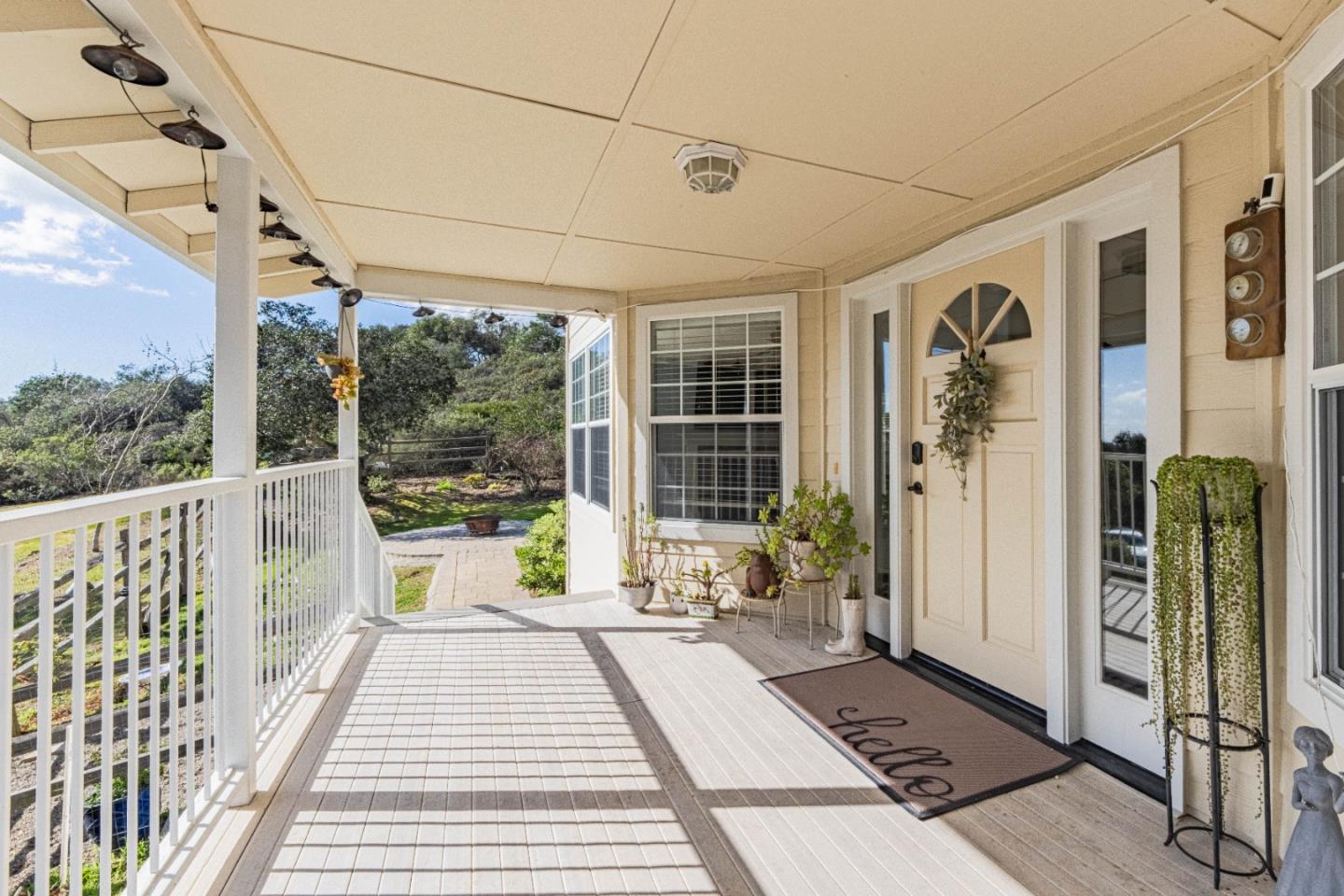 Detail Gallery Image 7 of 65 For 17705 Pond Derosa Ln, Salinas,  CA 93907 - 4 Beds | 3 Baths