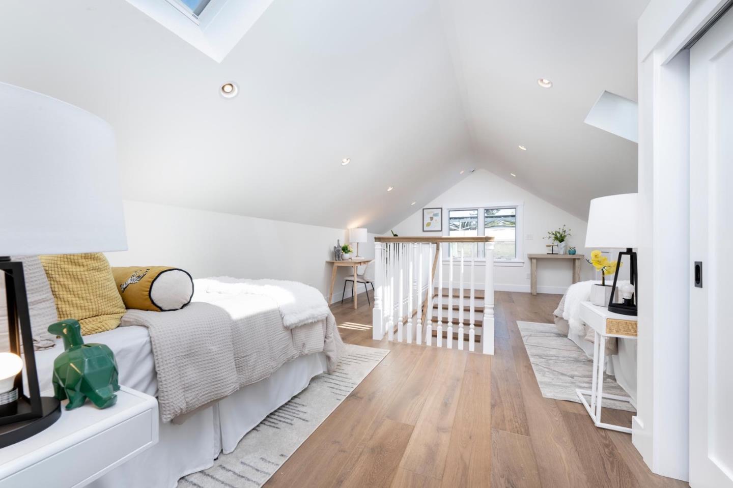 Detail Gallery Image 15 of 32 For 235 Alma St, Palo Alto,  CA 94301 - 3 Beds | 3/1 Baths