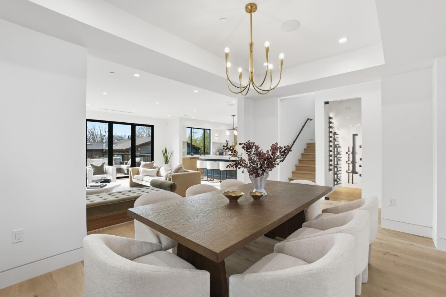 Detail Gallery Image 10 of 69 For 839 Crossway Rd, Burlingame,  CA 94010 - 5 Beds | 4 Baths