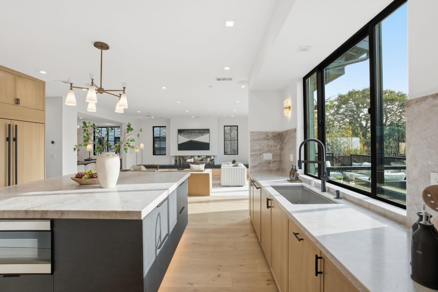 Detail Gallery Image 21 of 69 For 839 Crossway Rd, Burlingame,  CA 94010 - 5 Beds | 4 Baths