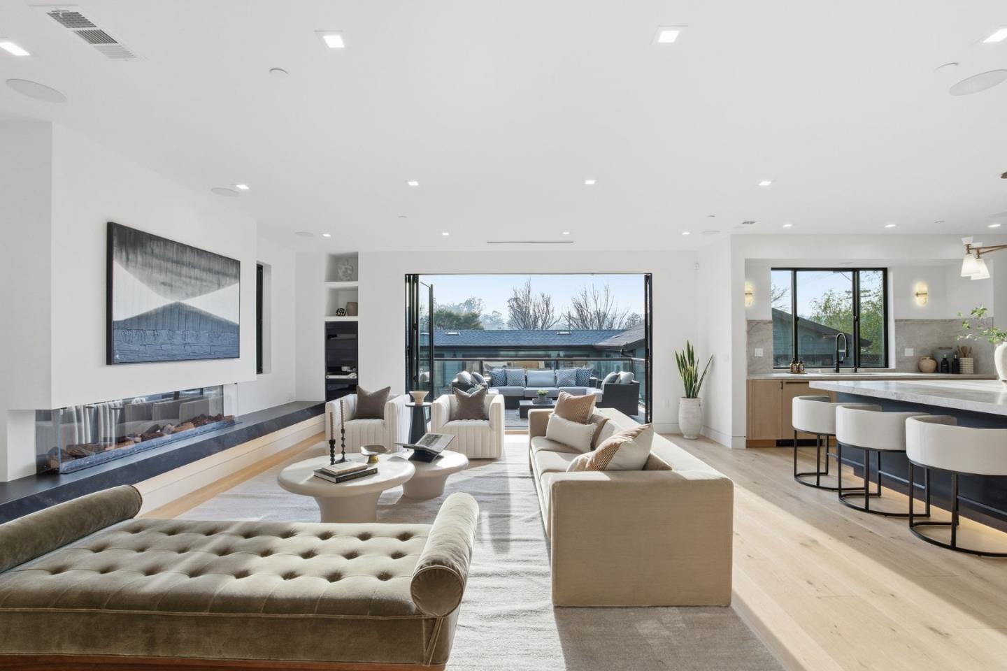 Detail Gallery Image 23 of 69 For 839 Crossway Rd, Burlingame,  CA 94010 - 5 Beds | 4 Baths