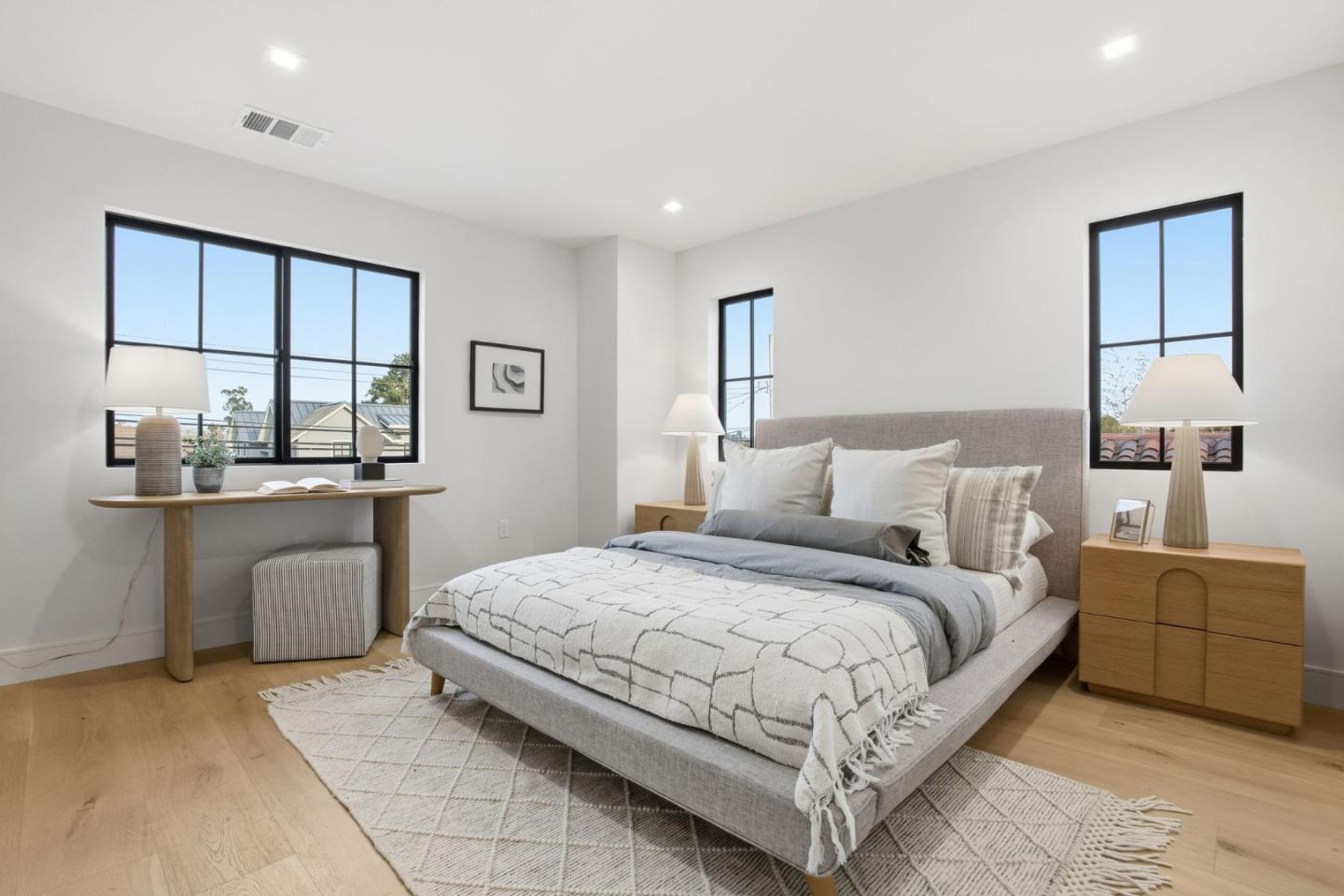 Detail Gallery Image 37 of 69 For 839 Crossway Rd, Burlingame,  CA 94010 - 5 Beds | 4 Baths