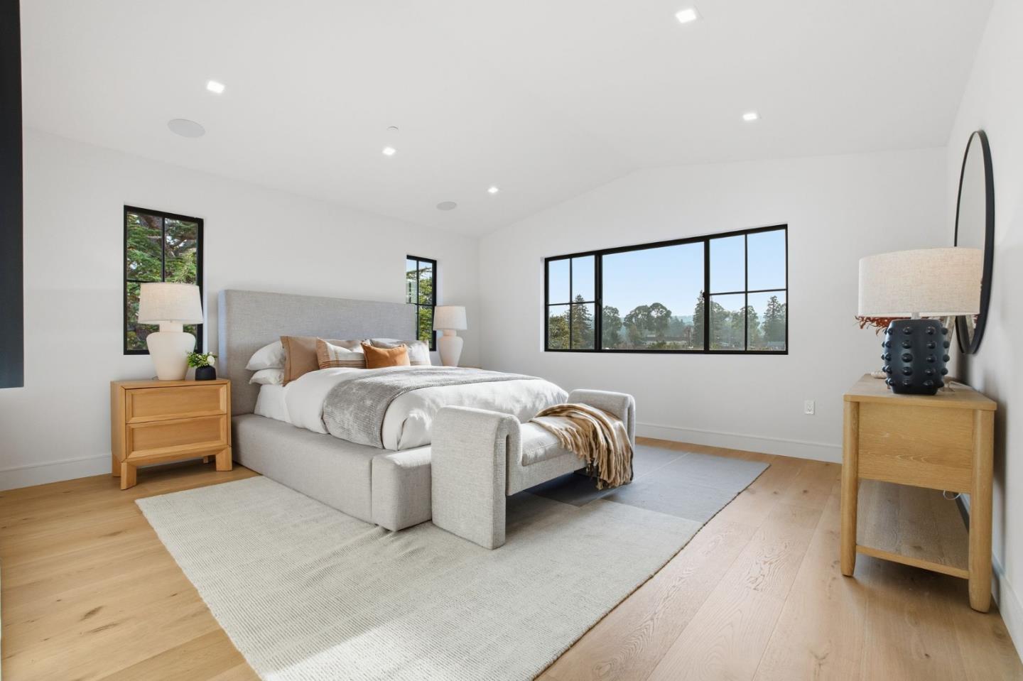 Detail Gallery Image 47 of 69 For 839 Crossway Rd, Burlingame,  CA 94010 - 5 Beds | 4 Baths