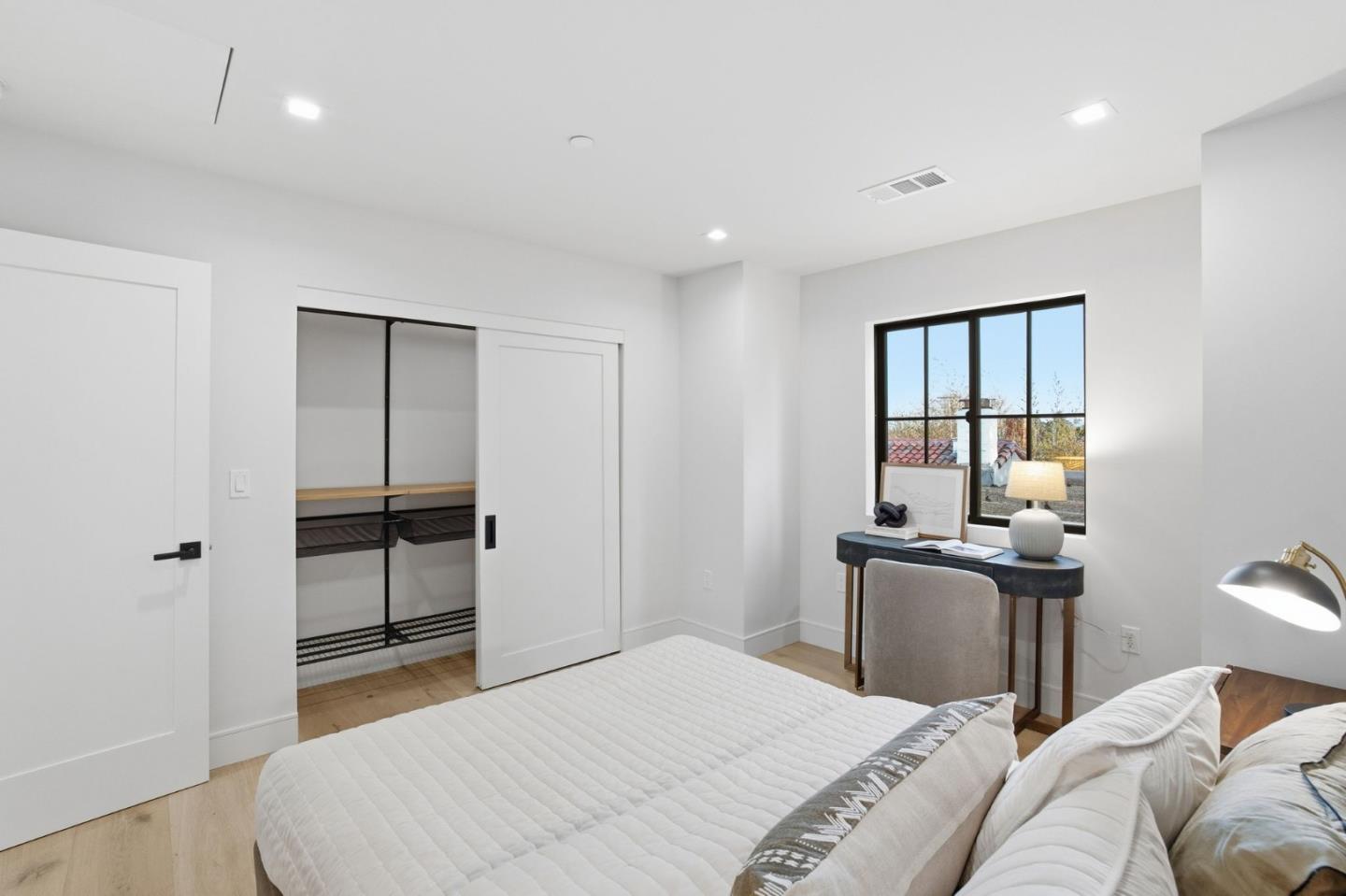 Detail Gallery Image 48 of 69 For 839 Crossway Rd, Burlingame,  CA 94010 - 5 Beds | 4 Baths