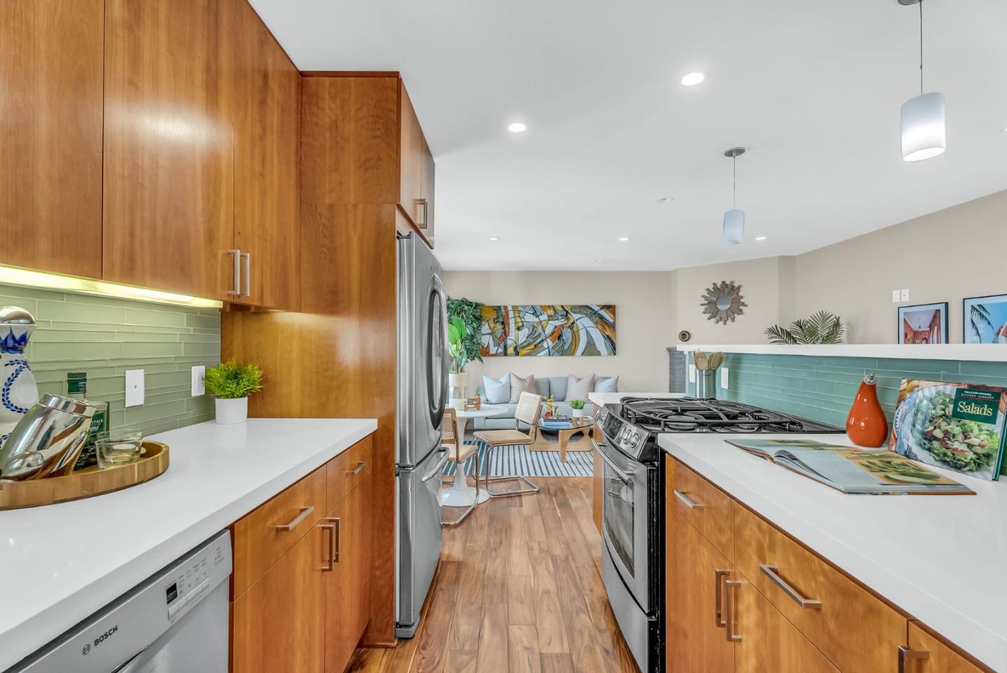 Detail Gallery Image 10 of 48 For 733 Chestnut St #7,  San Francisco,  CA 94133 - 1 Beds | 1 Baths