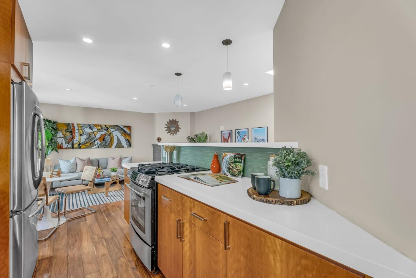 Detail Gallery Image 11 of 48 For 733 Chestnut St #7,  San Francisco,  CA 94133 - 1 Beds | 1 Baths