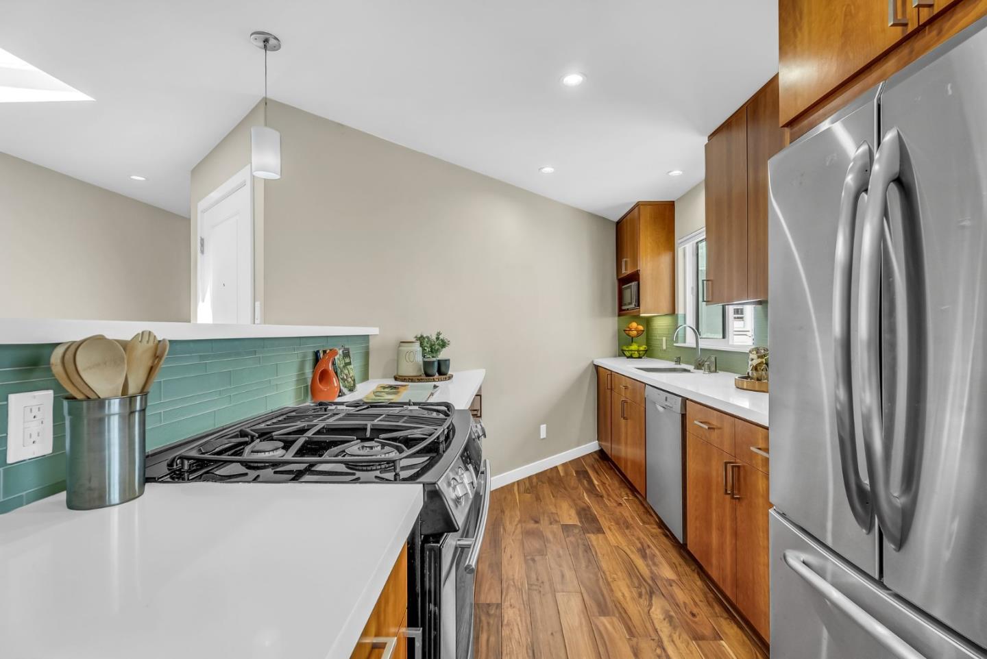 Detail Gallery Image 12 of 48 For 733 Chestnut St #7,  San Francisco,  CA 94133 - 1 Beds | 1 Baths