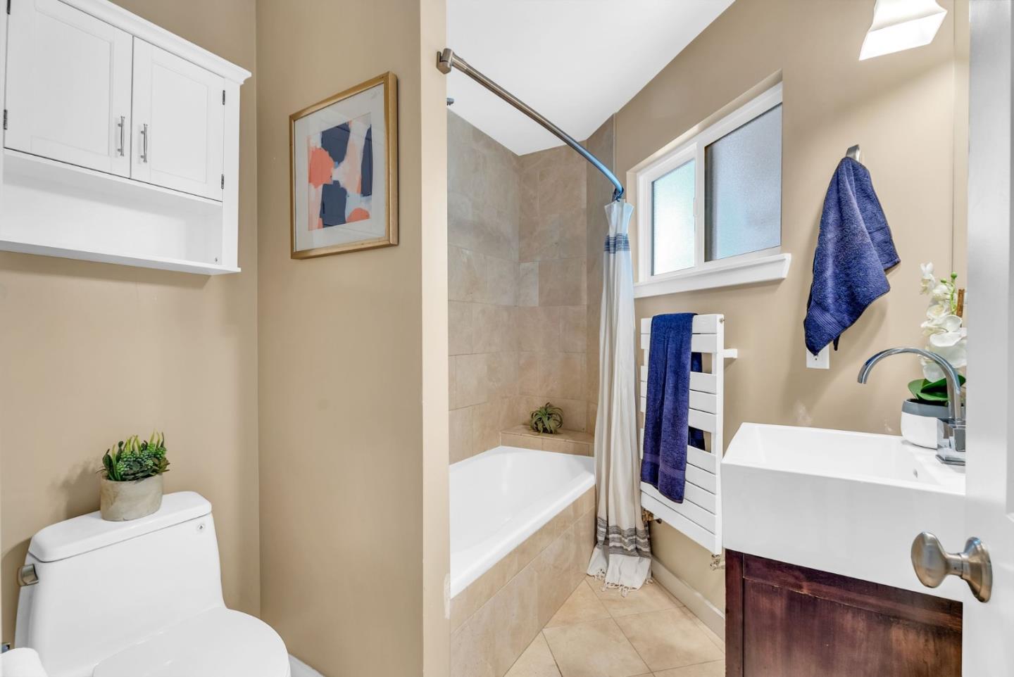 Detail Gallery Image 17 of 48 For 733 Chestnut St #7,  San Francisco,  CA 94133 - 1 Beds | 1 Baths