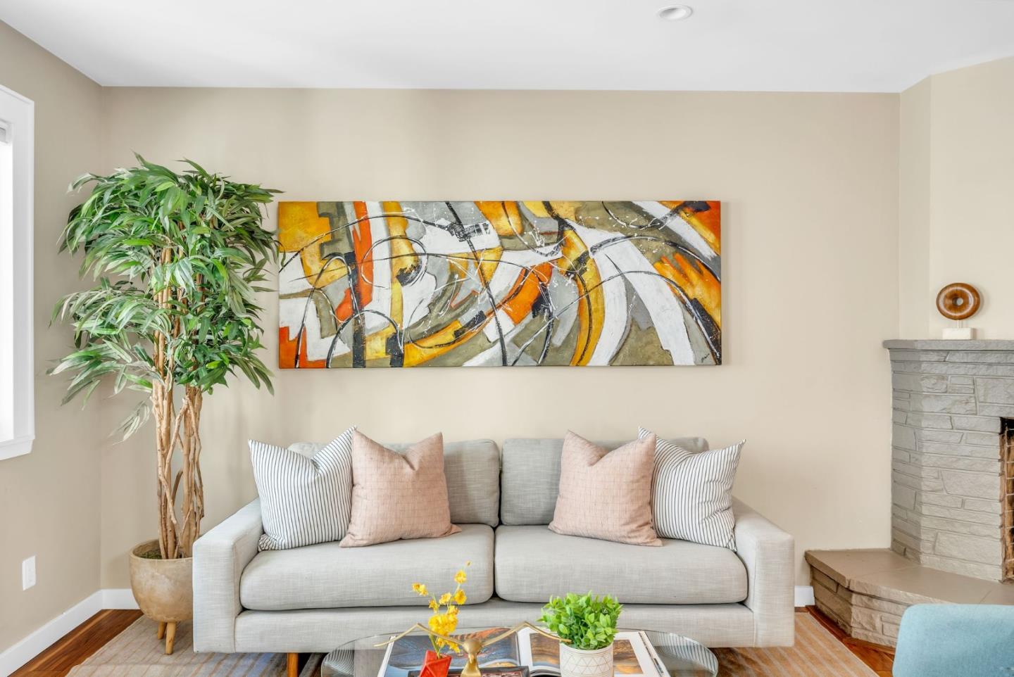 Detail Gallery Image 2 of 48 For 733 Chestnut St #7,  San Francisco,  CA 94133 - 1 Beds | 1 Baths