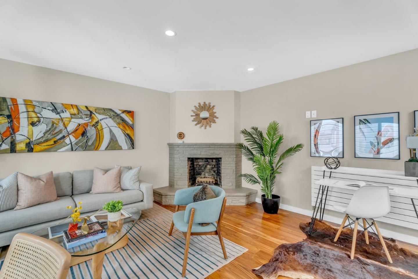 Detail Gallery Image 3 of 48 For 733 Chestnut St #7,  San Francisco,  CA 94133 - 1 Beds | 1 Baths