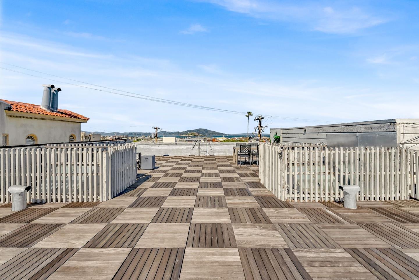 Detail Gallery Image 33 of 48 For 733 Chestnut St #7,  San Francisco,  CA 94133 - 1 Beds | 1 Baths