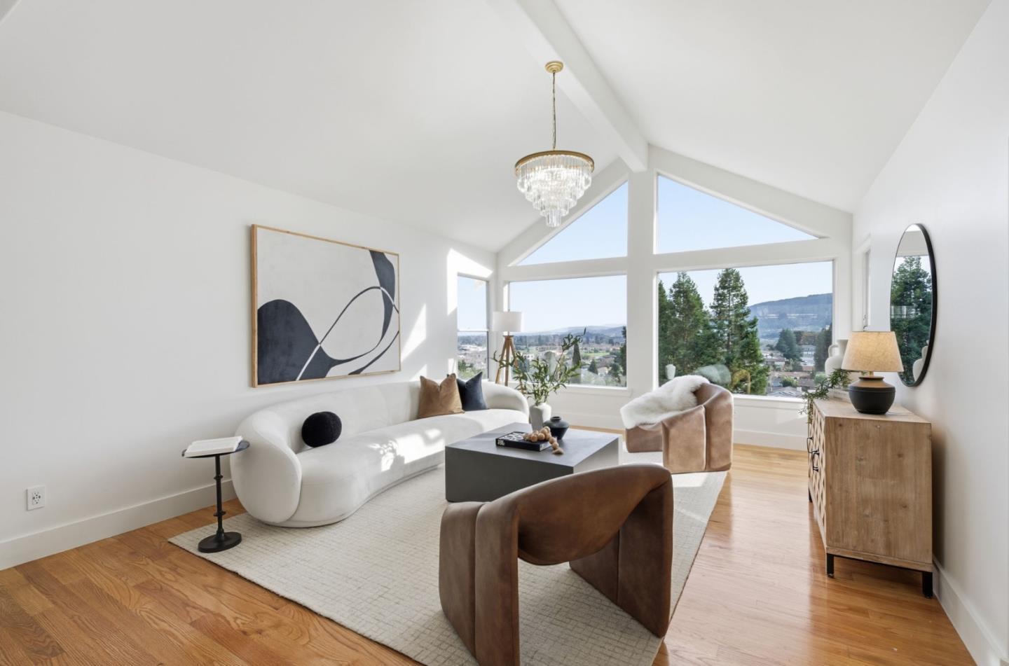 Front Image Thumbnail for ML82034695