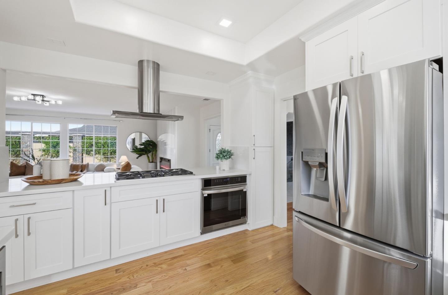 Detail Gallery Image 14 of 84 For 1501 Welburn Ave, Gilroy,  CA 95020 - 4 Beds | 3 Baths