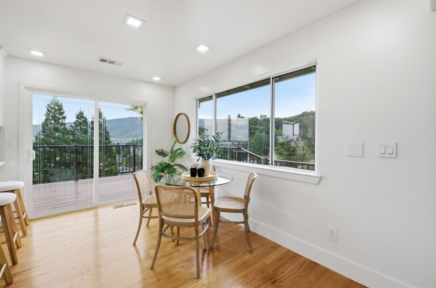 Detail Gallery Image 17 of 84 For 1501 Welburn Ave, Gilroy,  CA 95020 - 4 Beds | 3 Baths