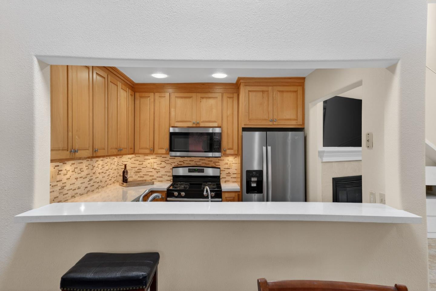 Detail Gallery Image 11 of 40 For 3015 Arlington Dr, Aptos,  CA 95003 - 2 Beds | 2 Baths