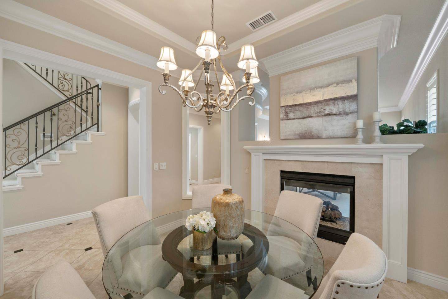 Detail Gallery Image 16 of 82 For 5958 Allen Ave, San Jose,  CA 95123 - 5 Beds | 3/1 Baths