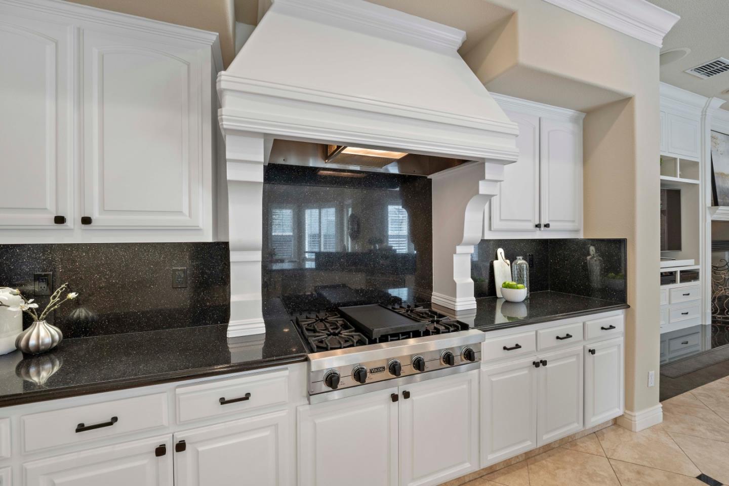 Detail Gallery Image 23 of 82 For 5958 Allen Ave, San Jose,  CA 95123 - 5 Beds | 3/1 Baths