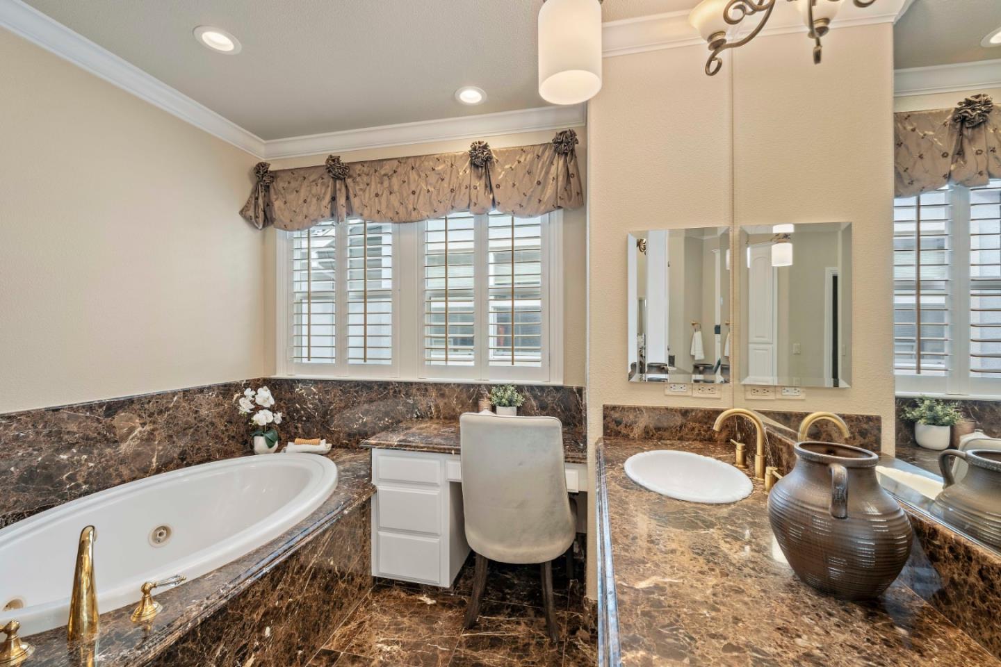 Detail Gallery Image 40 of 82 For 5958 Allen Ave, San Jose,  CA 95123 - 5 Beds | 3/1 Baths