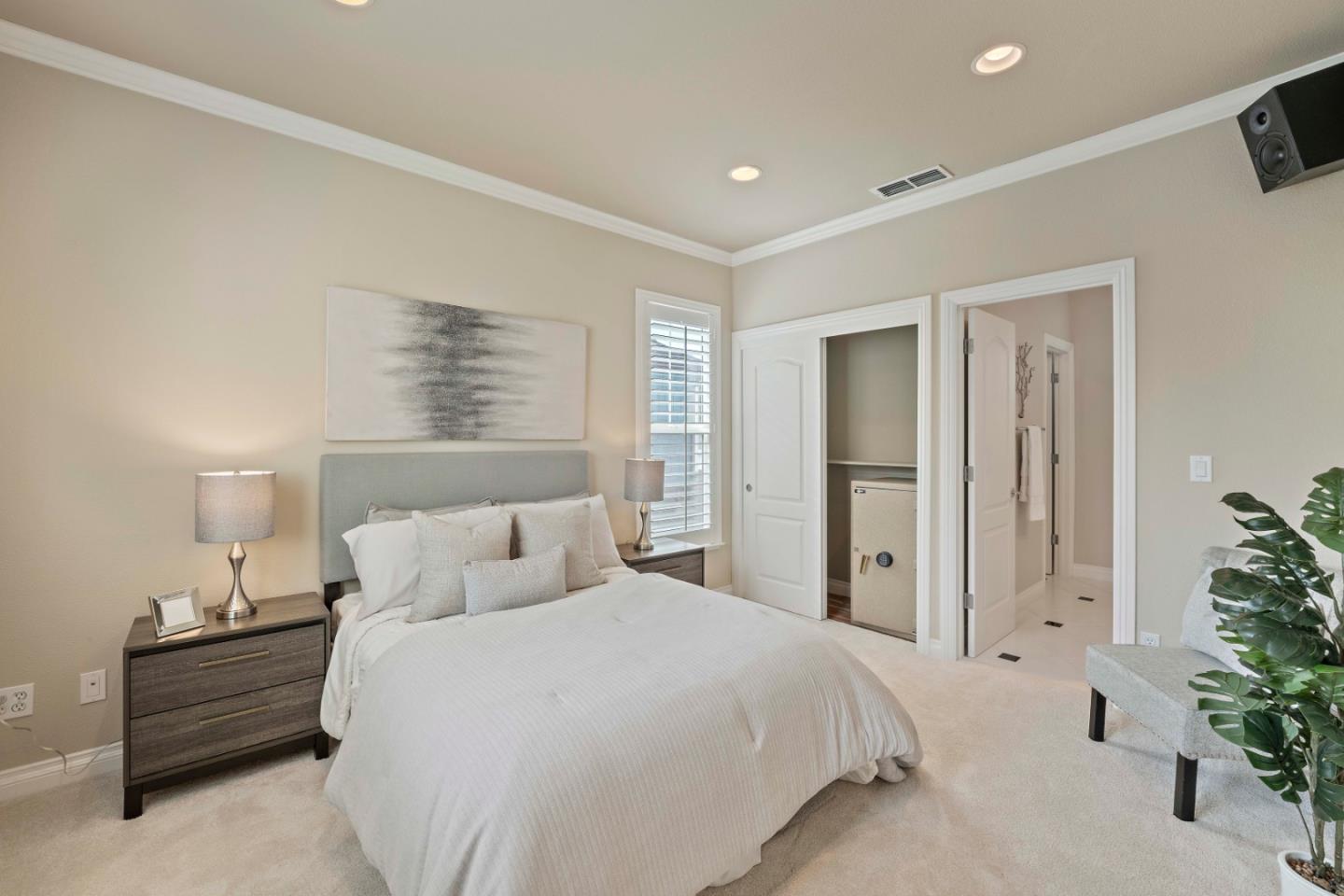 Detail Gallery Image 46 of 82 For 5958 Allen Ave, San Jose,  CA 95123 - 5 Beds | 3/1 Baths