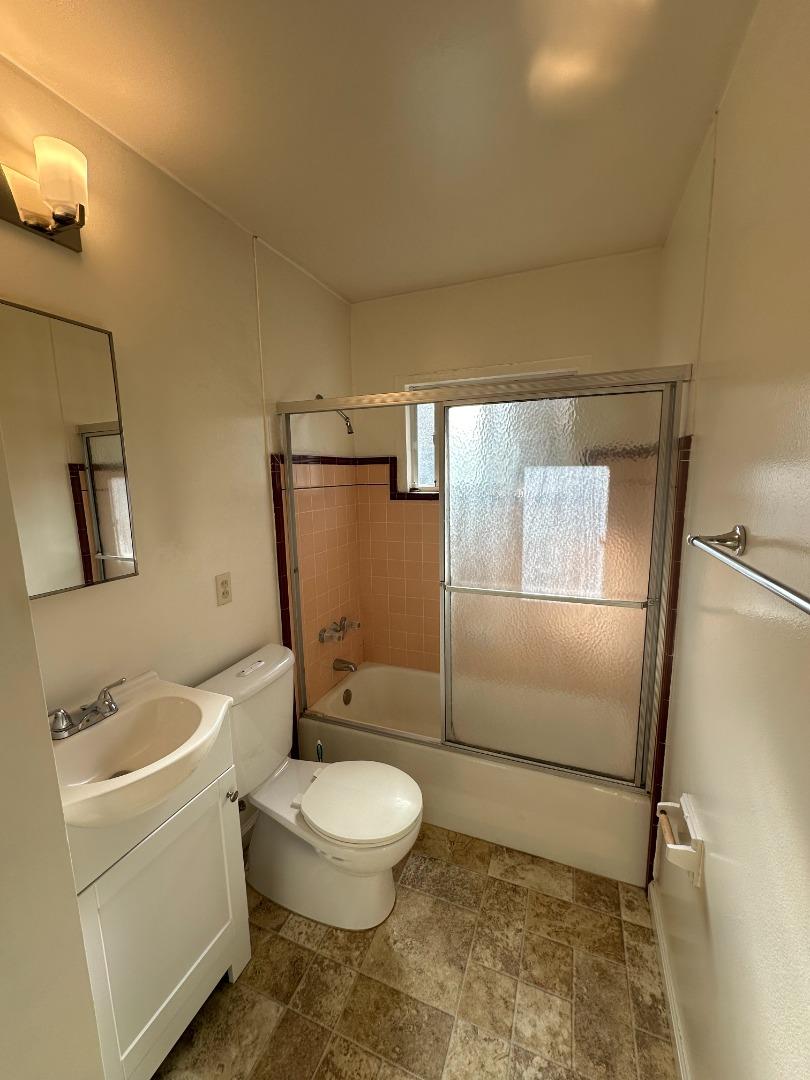 Detail Gallery Image 5 of 6 For 729 Mountain View Ave, Mountain View,  CA 94041 - – Beds | – Baths