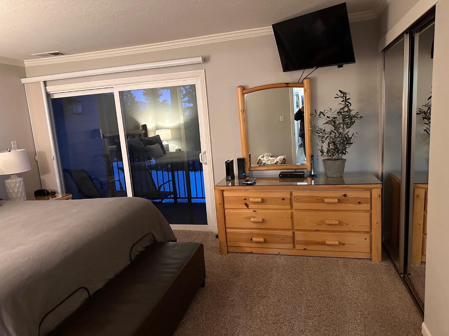 Detail Gallery Image 14 of 15 For 141 Cedar Ct #141,  Carnelian Bay,  CA 96140 - 3 Beds | 2 Baths