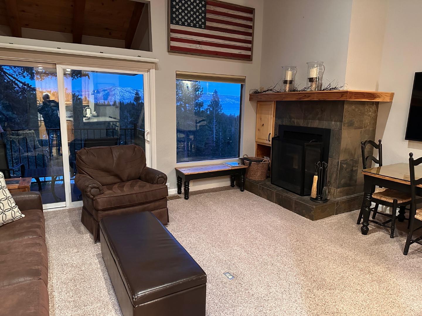 Detail Gallery Image 6 of 15 For 141 Cedar Ct #141,  Carnelian Bay,  CA 96140 - 3 Beds | 2 Baths