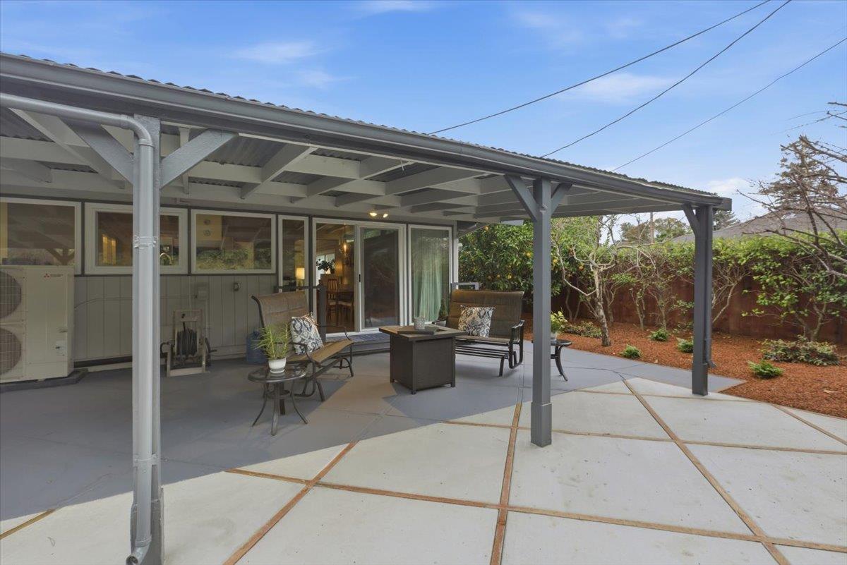 Detail Gallery Image 27 of 29 For 2640 Elmdale Ct, Palo Alto,  CA 94303 - 4 Beds | 3 Baths