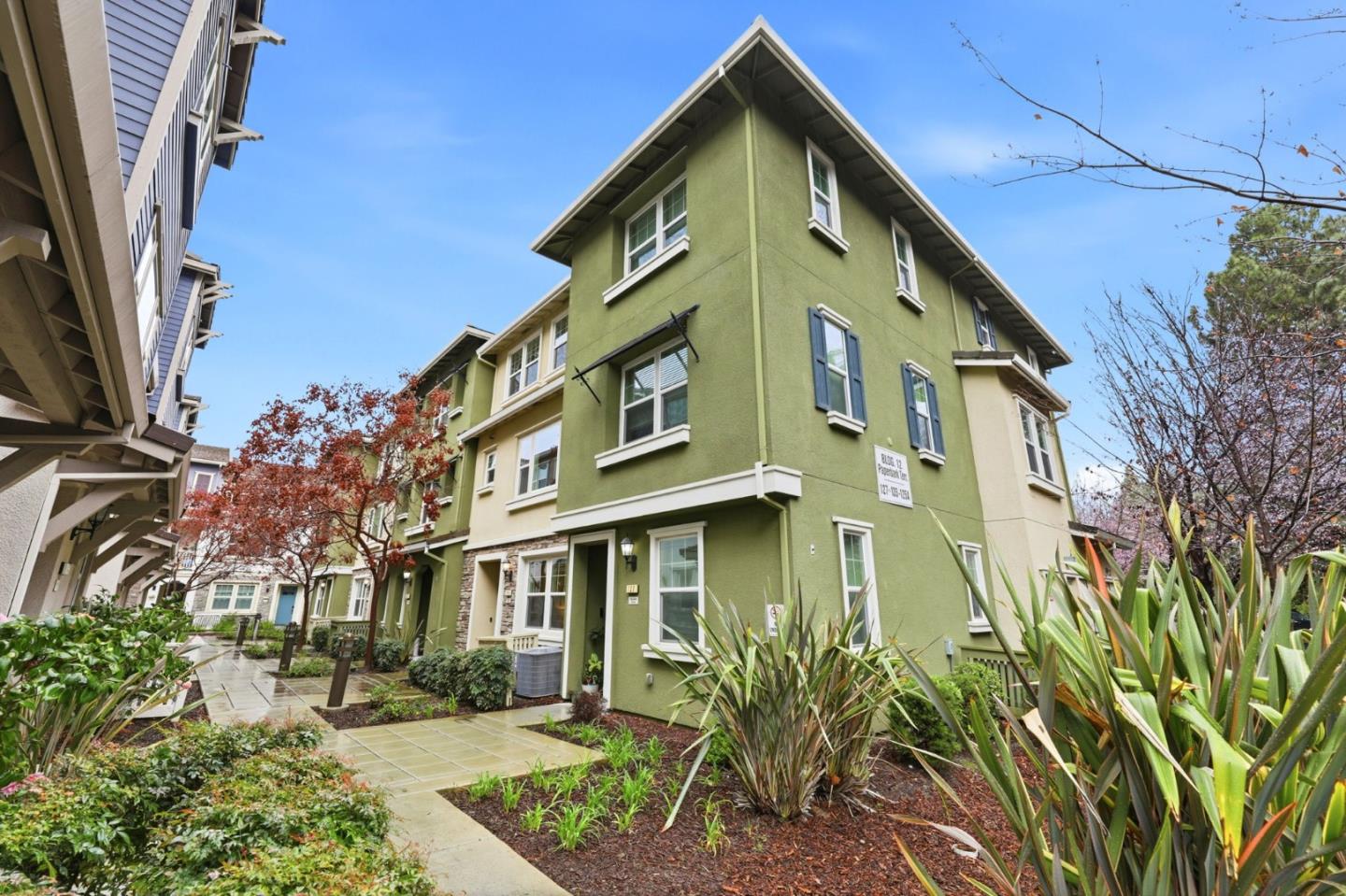 Detail Gallery Image 26 of 26 For 129 Paperbark Ter, Sunnyvale,  CA 94086 - 4 Beds | 3/1 Baths