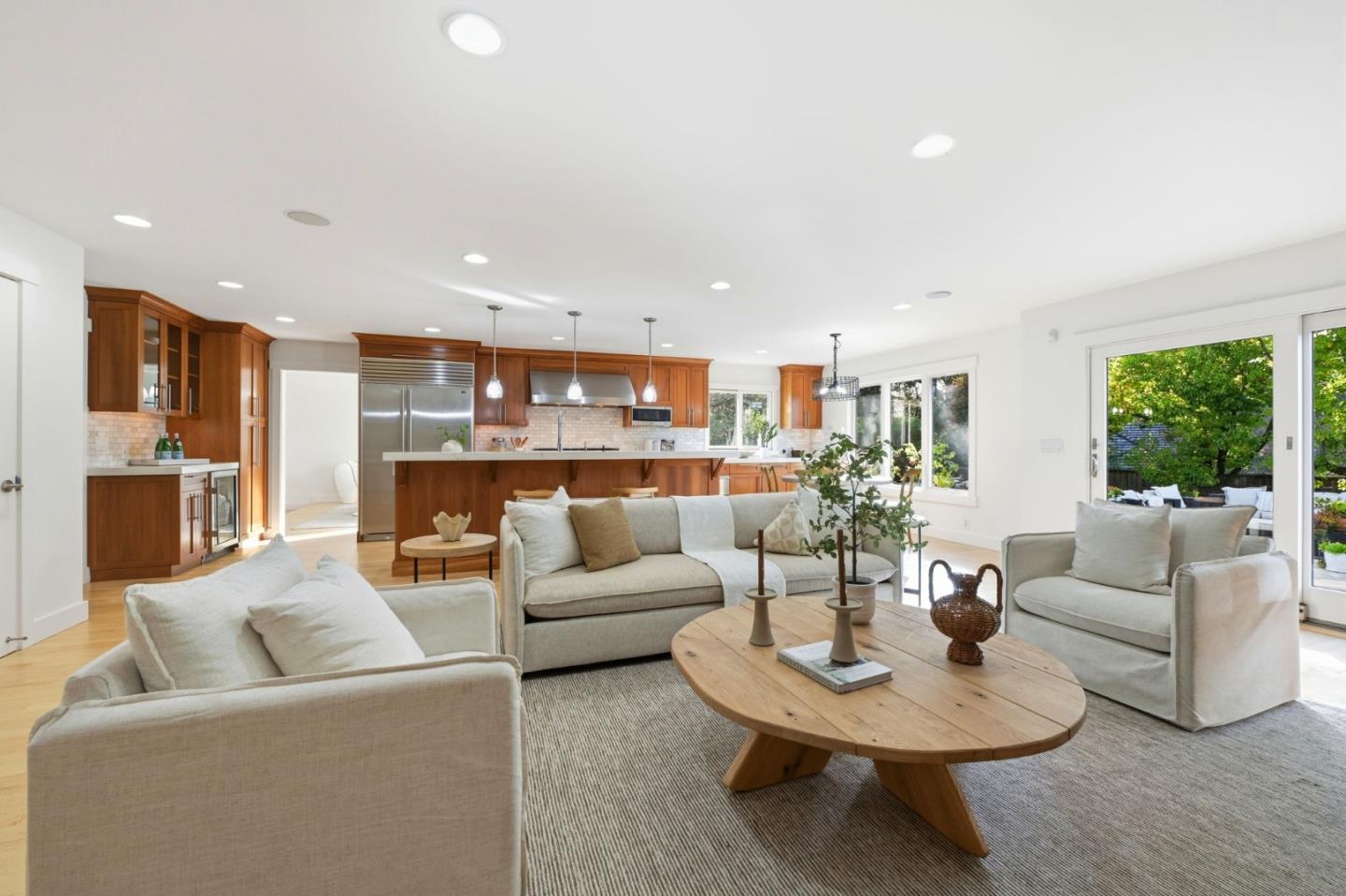 Detail Gallery Image 11 of 44 For 131 Ann Arbor Dr, Los Gatos,  CA 95032 - 4 Beds | 2/1 Baths