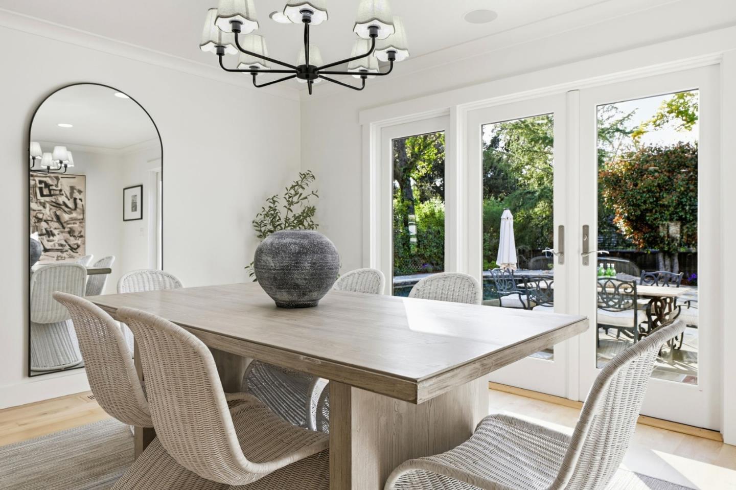 Detail Gallery Image 17 of 44 For 131 Ann Arbor Dr, Los Gatos,  CA 95032 - 4 Beds | 2/1 Baths