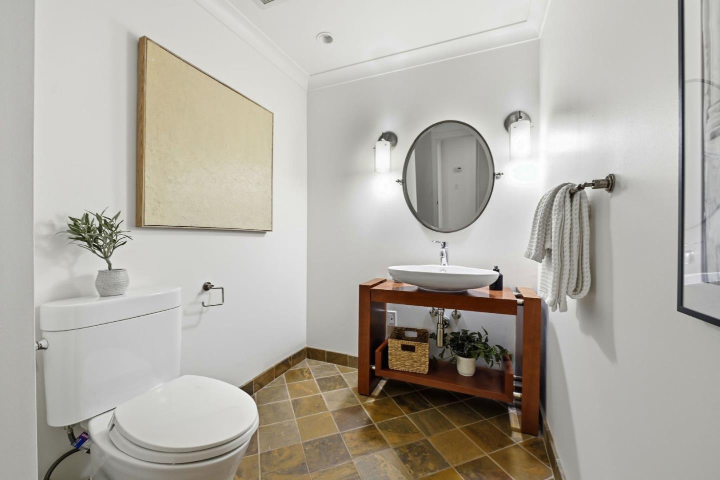 Detail Gallery Image 18 of 44 For 131 Ann Arbor Dr, Los Gatos,  CA 95032 - 4 Beds | 2/1 Baths