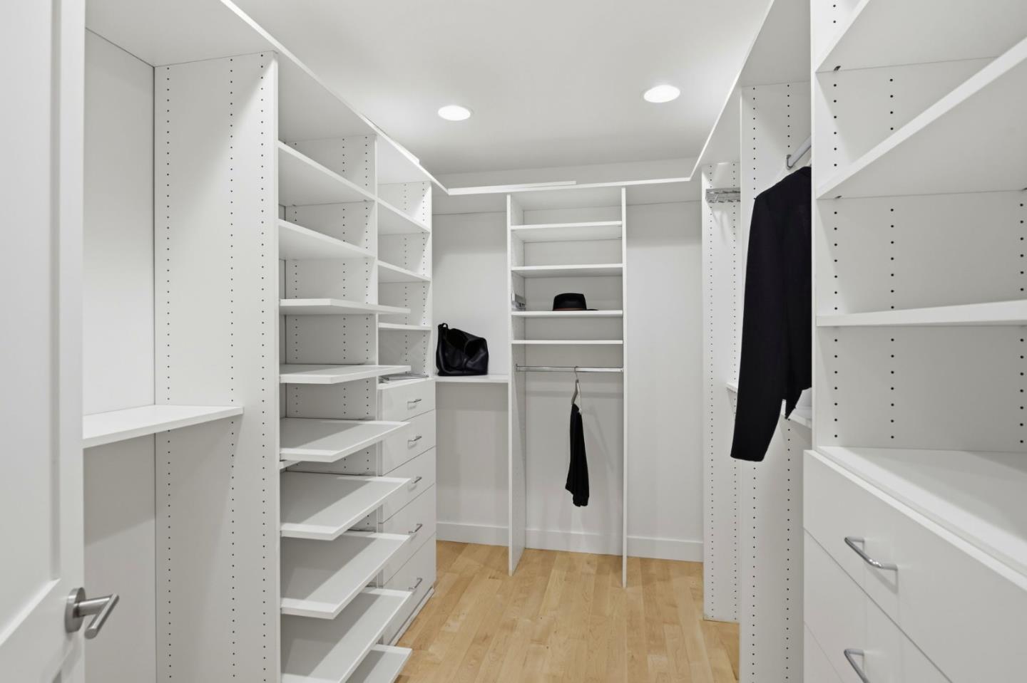 Detail Gallery Image 24 of 44 For 131 Ann Arbor Dr, Los Gatos,  CA 95032 - 4 Beds | 2/1 Baths