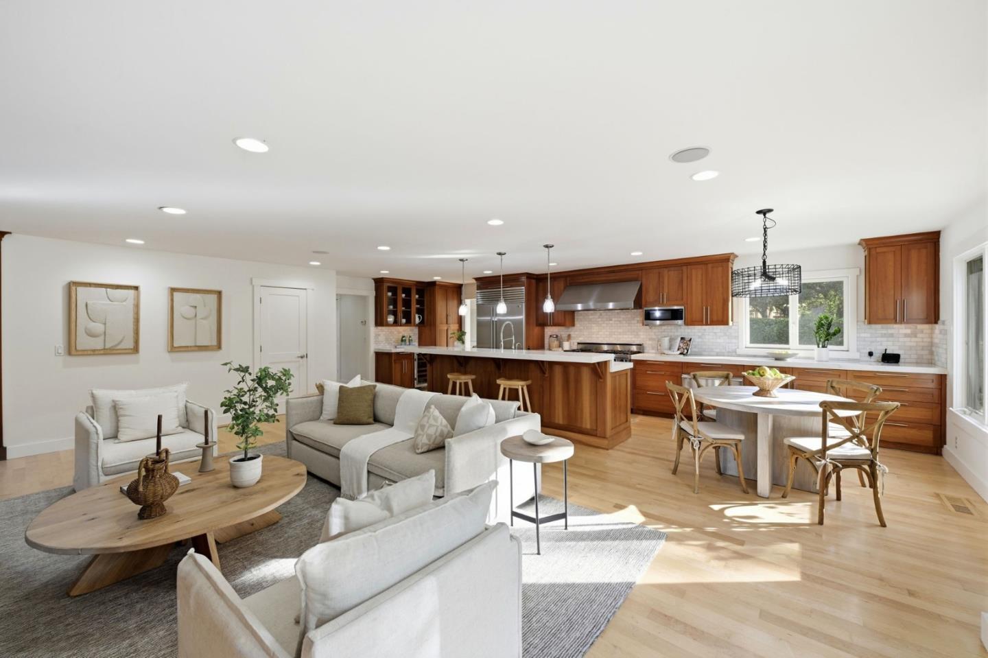 Detail Gallery Image 6 of 44 For 131 Ann Arbor Dr, Los Gatos,  CA 95032 - 4 Beds | 2/1 Baths